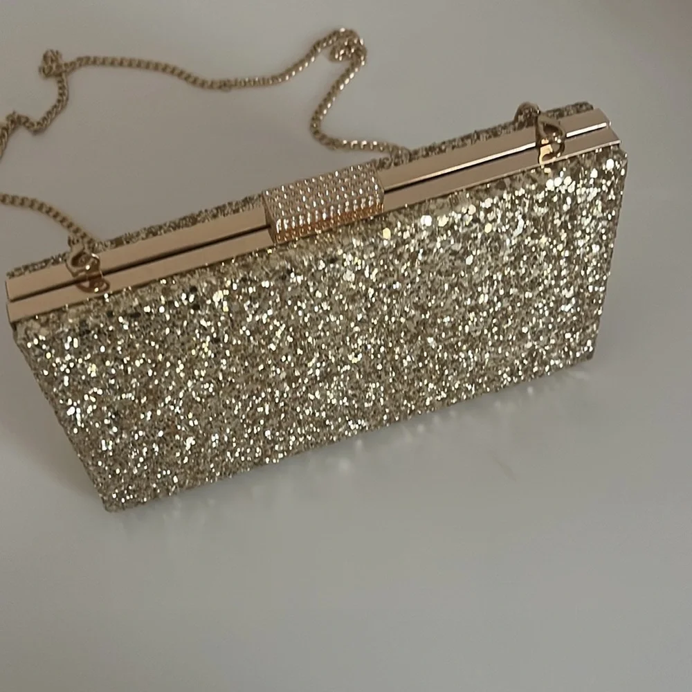 Gold purse - Picture 2 of 3